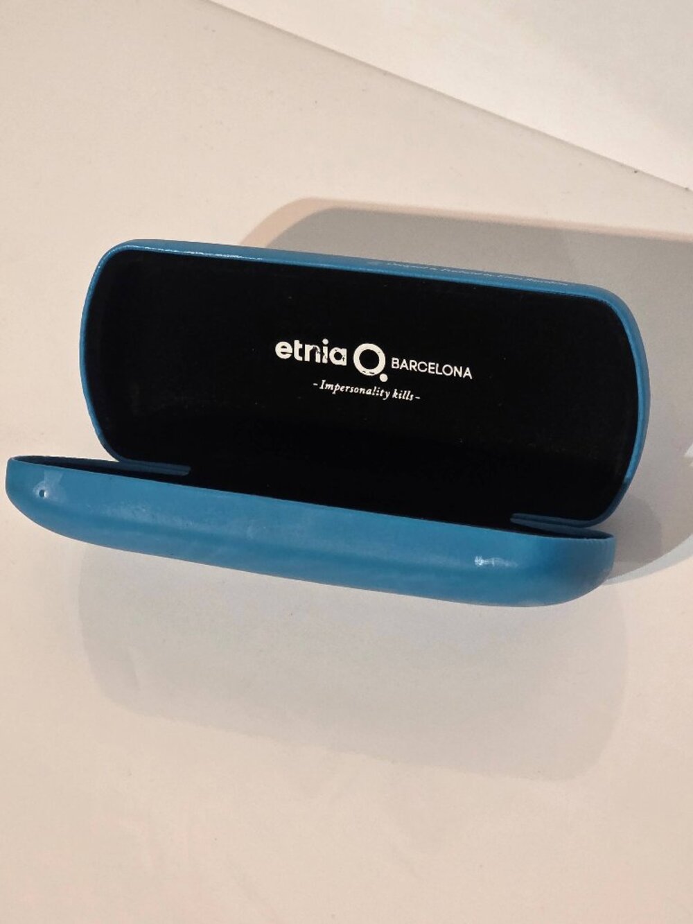 Etnia Barcelona Rigid Eyeglass Case – Turquoise & Black – Like New